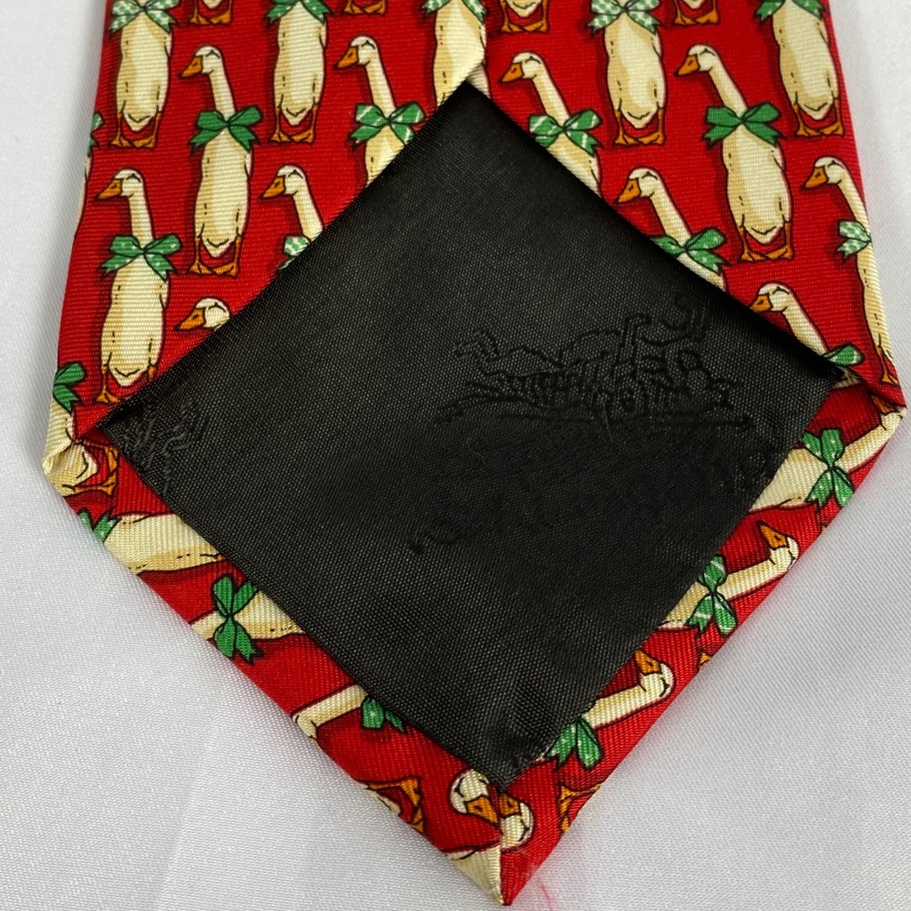 Burberry holiday goose silk tie - Picture 6 of 9